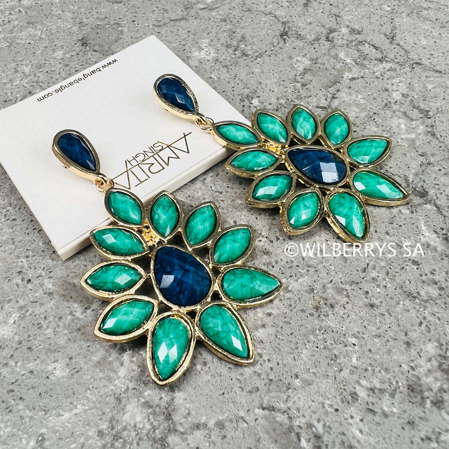 Must see! Retail: R1250.00 AMRITA NEW YORK Nello Austrian Crystal Earring Evergreen