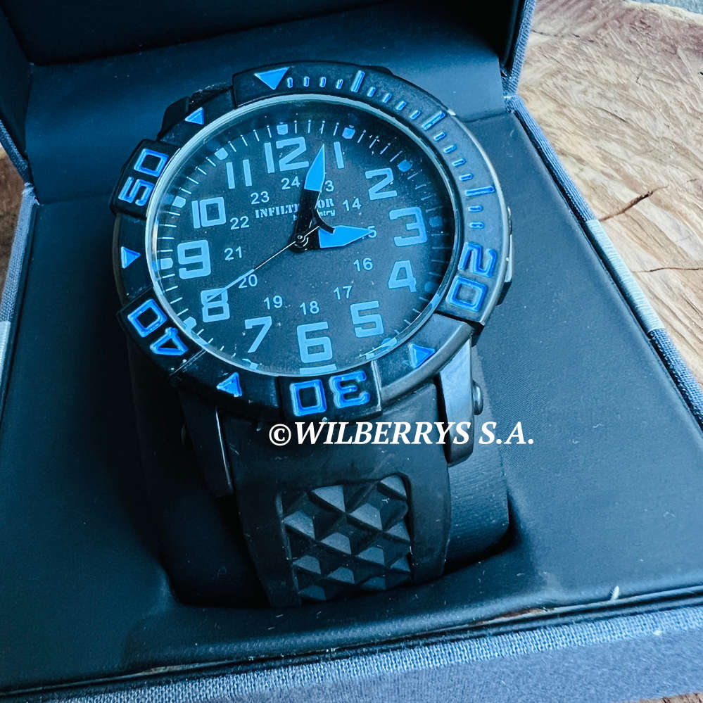 Retail: R2,999.00 INFANTRY MILITARY CO. HAWK 2.0 Silicone Infiltrator Watch BRAND NEW IN BOX