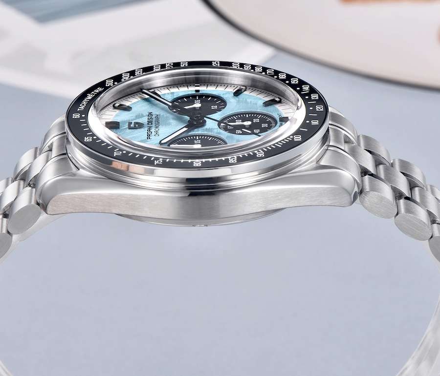 l@@k!! Retail: R5,900.00 PAGANI DESIGN Turq Moonwatch Chronograph Men`s 100M Watch 40MM NEW!!