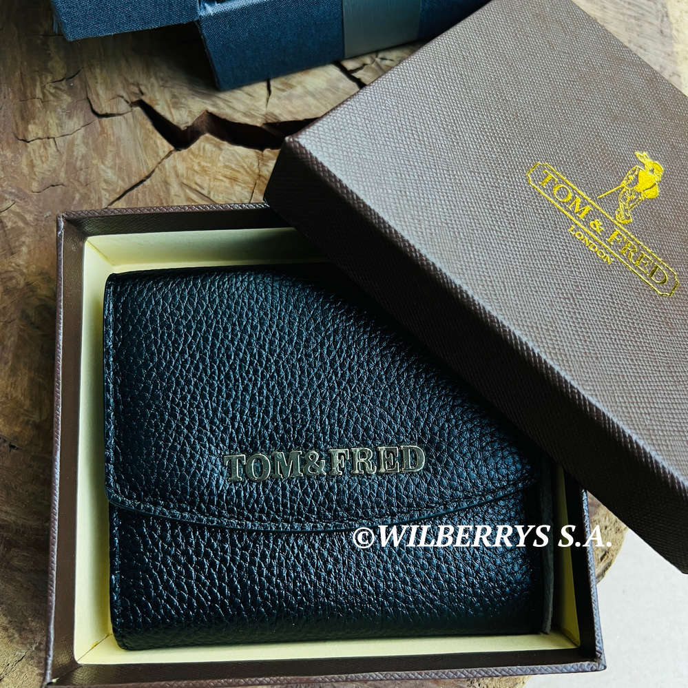 R30 shipping!! Retail: R3499.00 Tom and Fred London® Celtic Genuine Leather Purse BLACK -- NEW