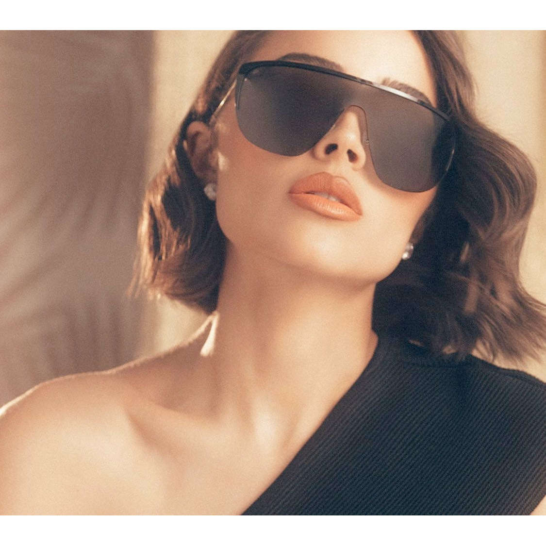 HOT!! PRIVE REVAUX JANET x Olivia Culpo / Caviar Black Oversized Shield Sunglasses *100% AUTHENTIC*