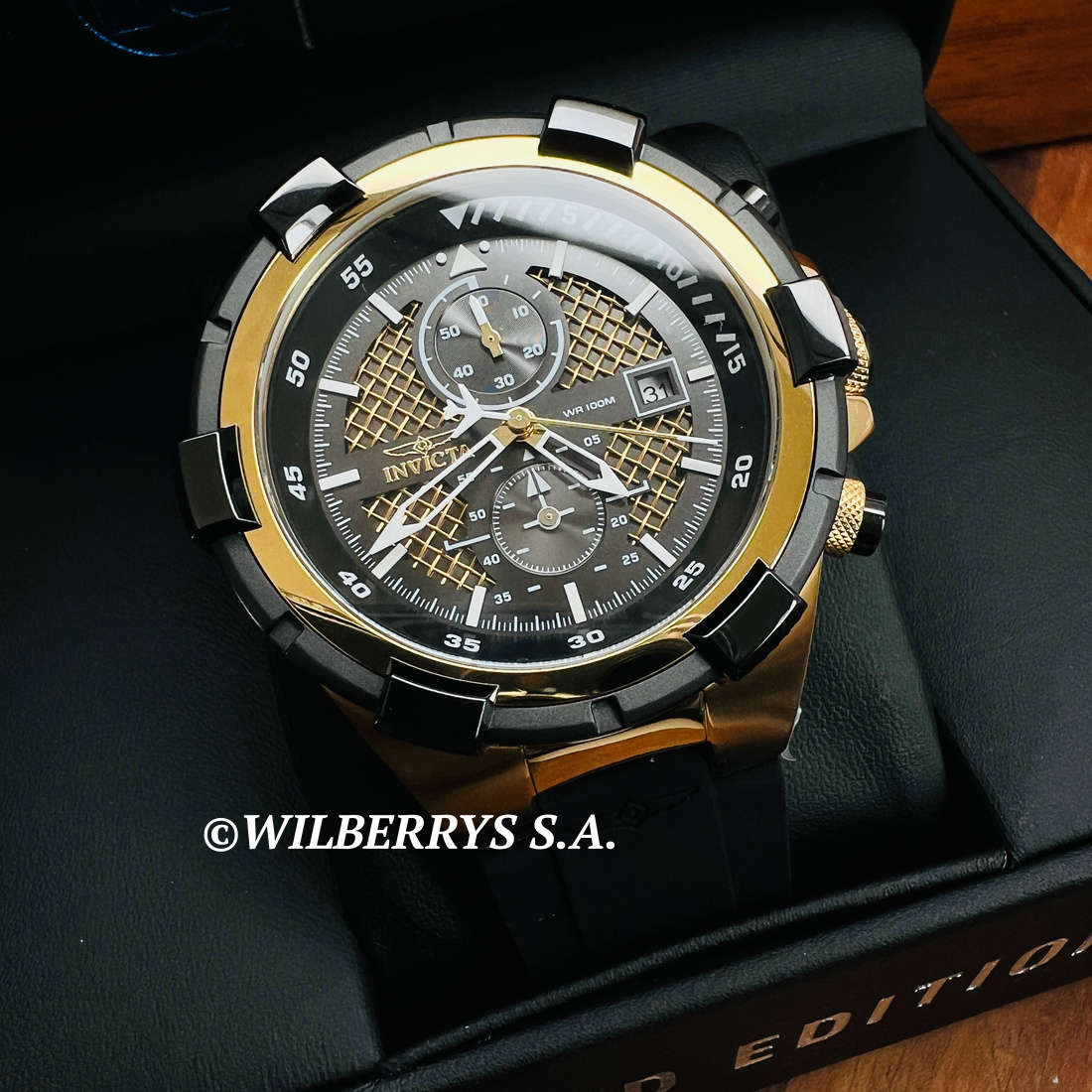 Retail: R7,999.00 INVICTA Men`s Pilot Kamakaze Chronograph 50mm Black/Gold Watch BRAND NEW