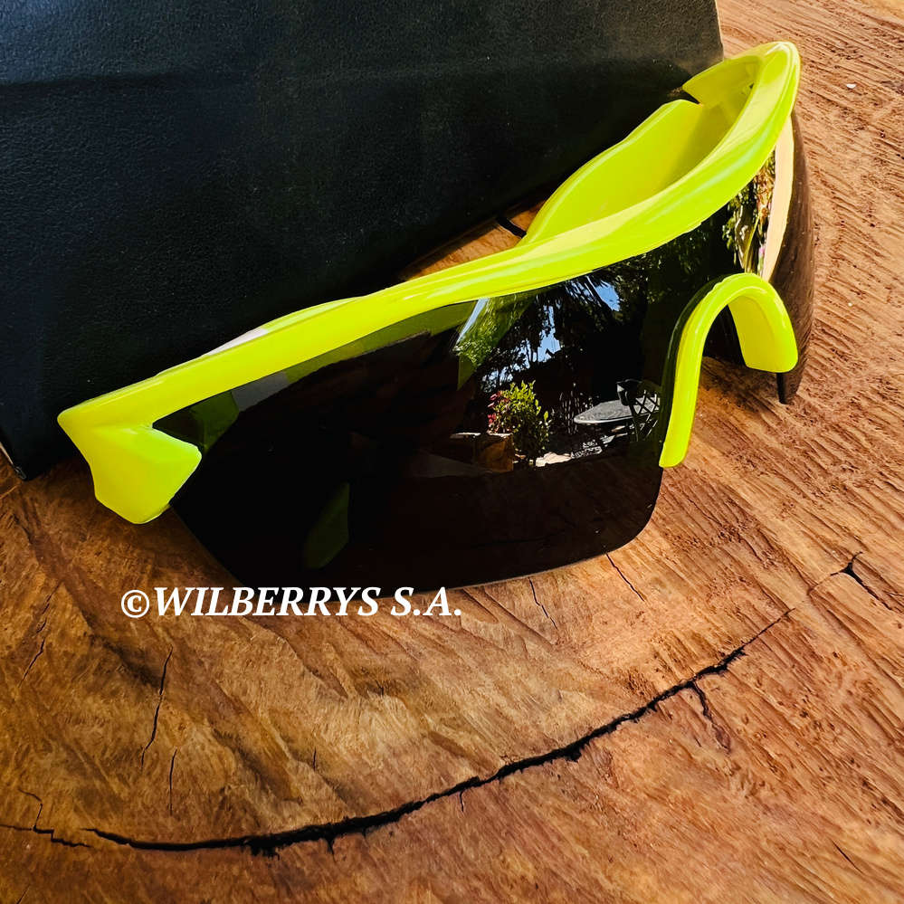 MUST HAVE!! PRIVE REVAUX Men`s OFF THE GRID / LIME GREEN POLARIZED Sunglasses **100% AUTHENTIC**