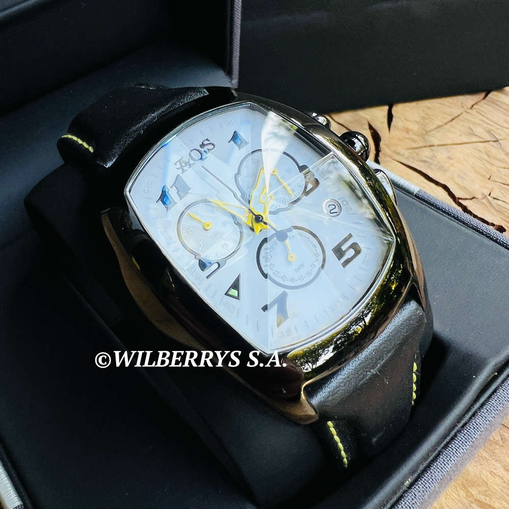 Retail: R10,300.00 AQUASWISS Men`s Ice Pyramid Watch with Black Leather Black Ionic Case Prism Glass