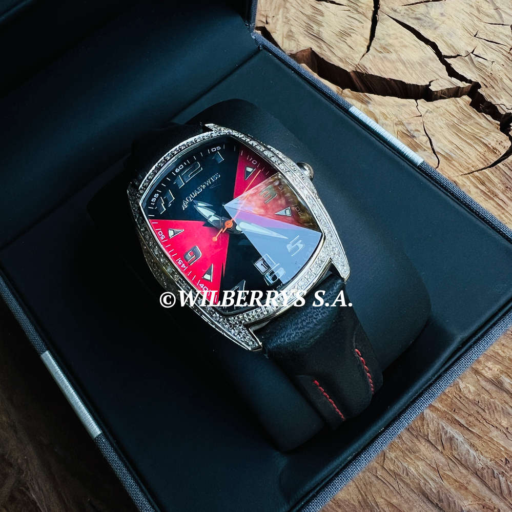 Retail: R13,300.00 AQUASWISS Women`s 0.65ctw carat Ice Pyramid Watch Case Prism Glass BRAND NEW