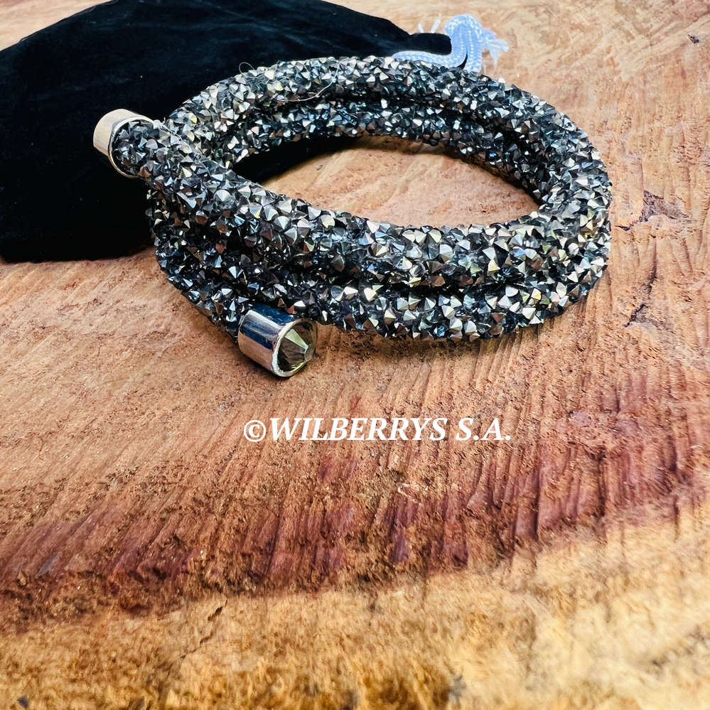Retail: R1250.00 LONDON JEWELLERS Brilliance SUGAR CRYSTALS FROM SWAROVSKI Dark Grey bracelet