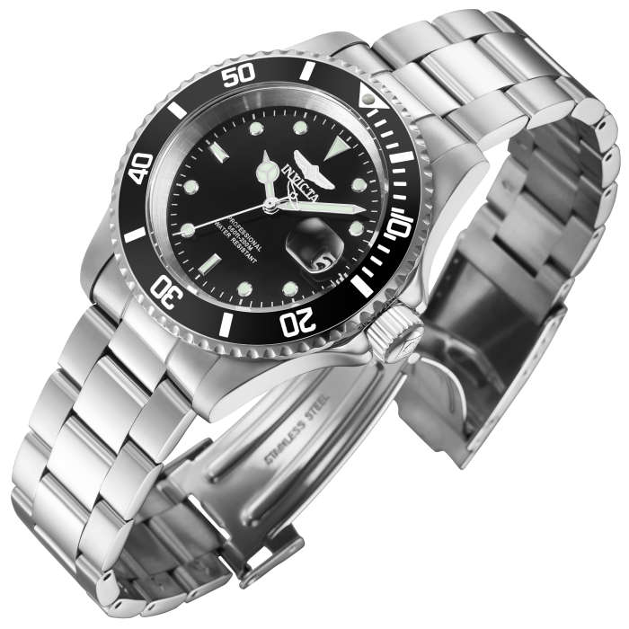 Retail: R6,999.00 INVICTA MEN`S 200M URCHIN SILVER / BLACK WATCH BRAND NEW