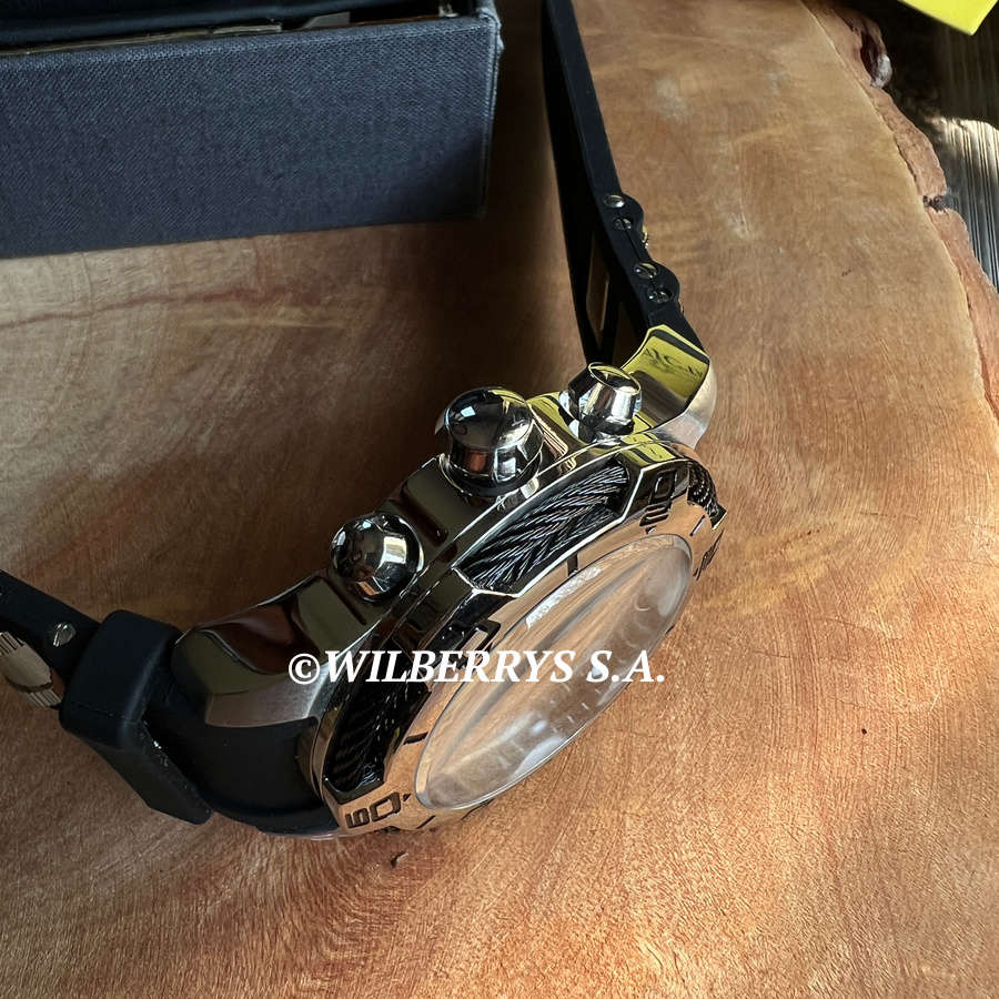 omg!! rrp R8,999.00 INVICTA Men`s Bolt AVENGER Cable 50mm Black Silicone Infused Chronograph Watch