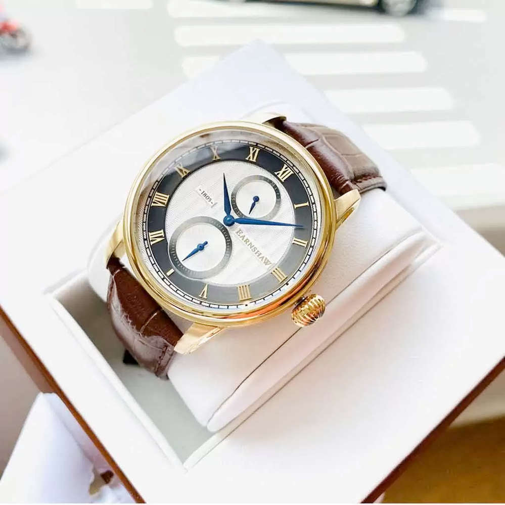 ***must see*** rrp: R6,500.00 THOMAS EARNSHAW Men`s LONGITUDE MULTI-FUNCTION Black Gold Watch