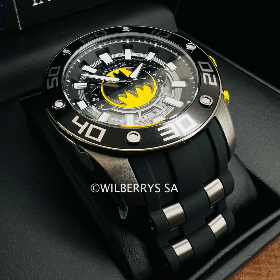 **LOOK!!*** Retail: R8,999.00 INVICTA Men DC Comics Batman Vintage BAT Ltd Edition Chronograph Watch
