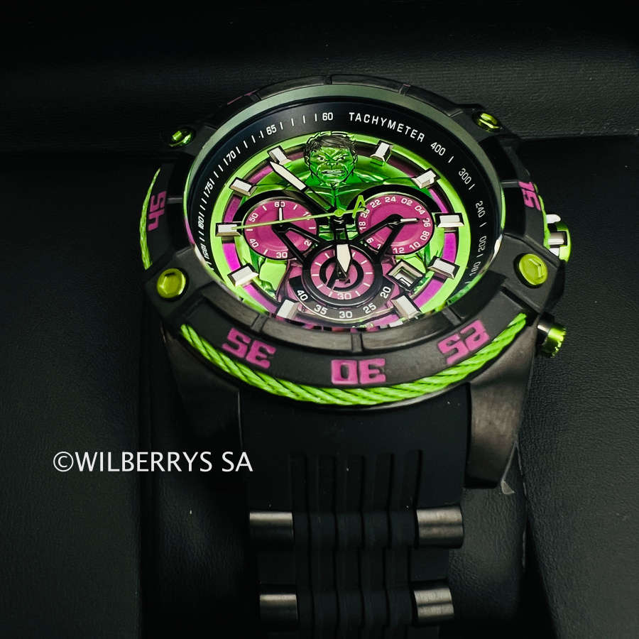 must SEE!! Retail: R8,999.00 INVICTA Mens MARVEL Hulk Limited Edition Chrono Watch
