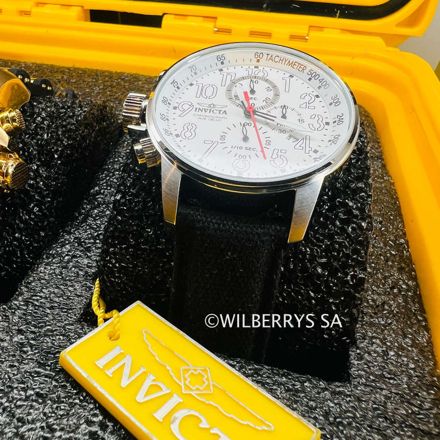 ***must see*** rrp: R8,900.00 INVICTA Men`s RUSSIAN LEFTY TACH CANVAS STARP CHRONOGRAPH WATCH