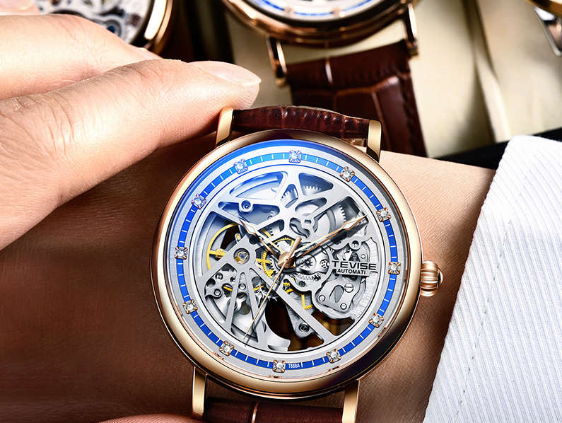 Retail: R2,199.00 TEVISE ® Men`s Amistad II ENGINE Automatic silver/white Edition Watch BRAND NEW