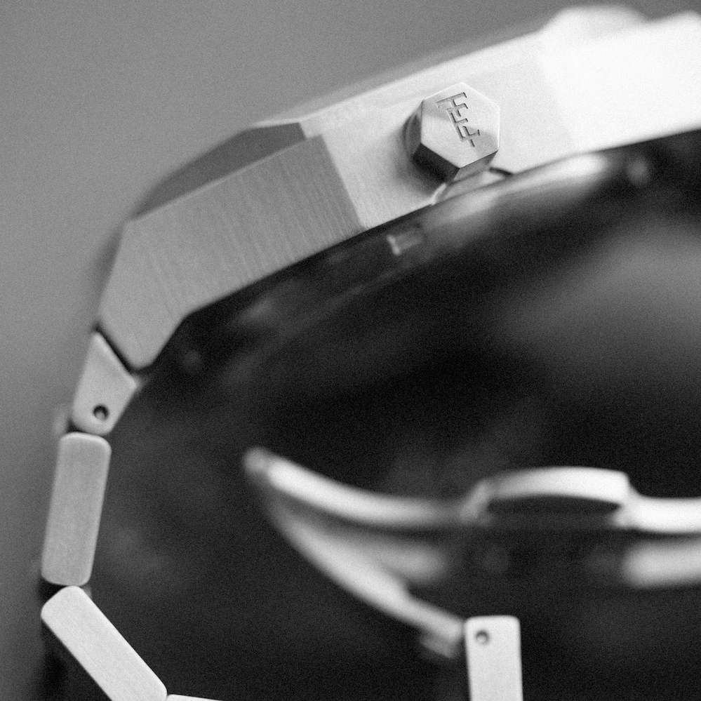 LOOK!! rip: R9,200.00 THOMAS EARNSHAW DRAKE SKELTON OPEN HEART AUTOMATIC  Watch