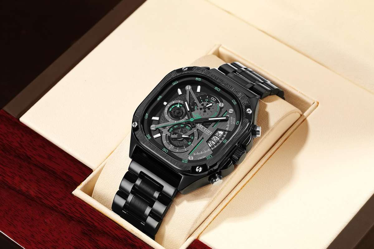 Retail: R1,799.00 MEGIR Mens SQUARE-X Chronograph Black / green Watch BRAND NEW