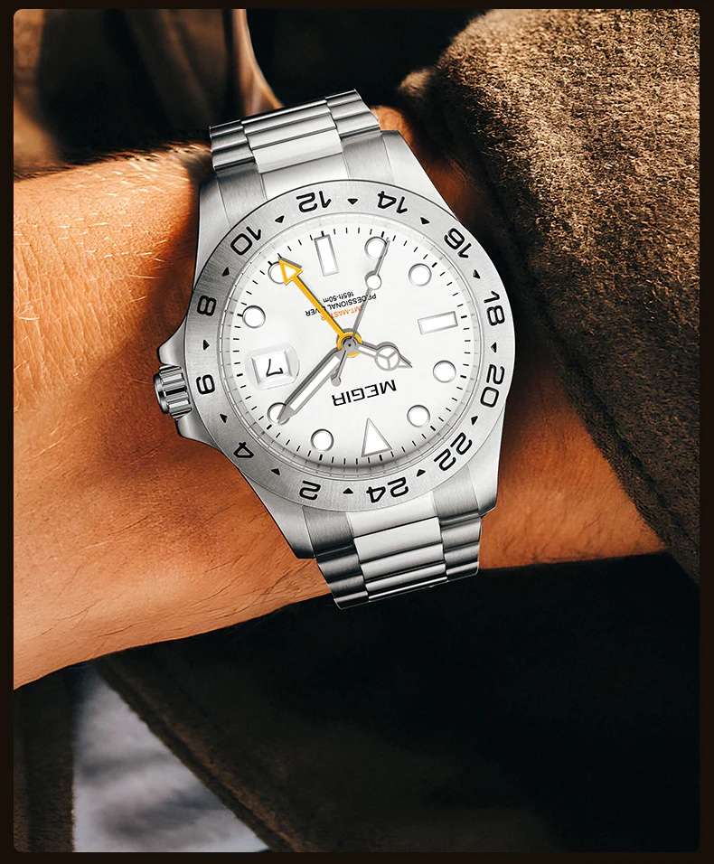 Retail: R2,499.00 MEGIR PREMIUM Men GMT Date 43mm Stainless Steel Silver Oyster Bracelet Watch