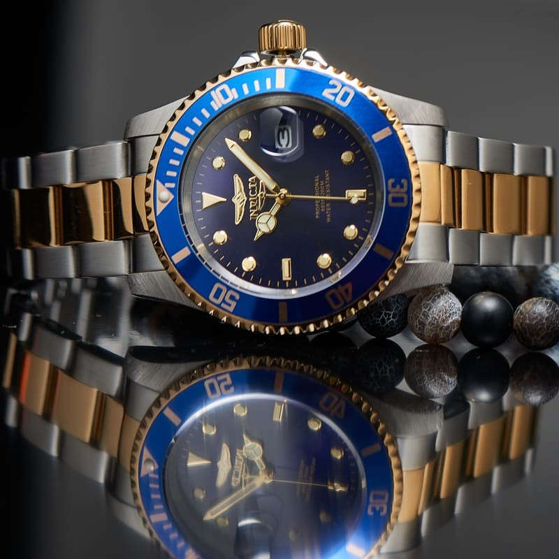 Invicta Men`s Sea Urchin Smurf Blue 200m Dive 40mm Watch