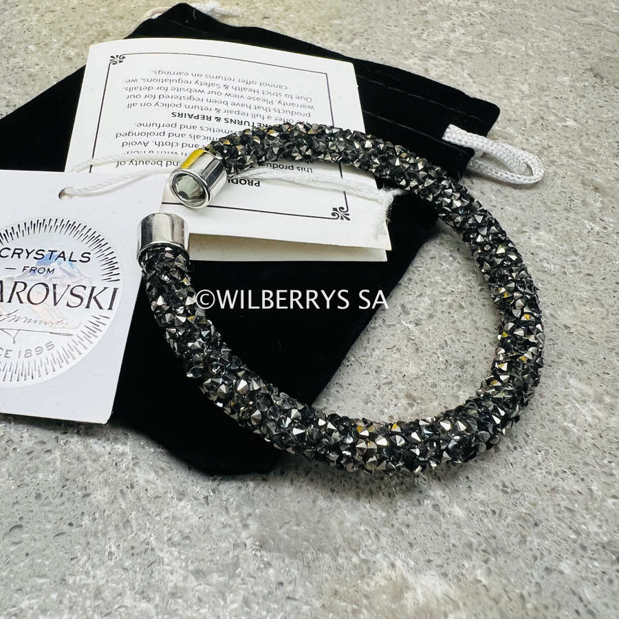 LOOK!! Retail: R1750.00 LONDON JEWELLERS Brilliance CRYSTALS FROM SWAROVSKI Sugar bracelet