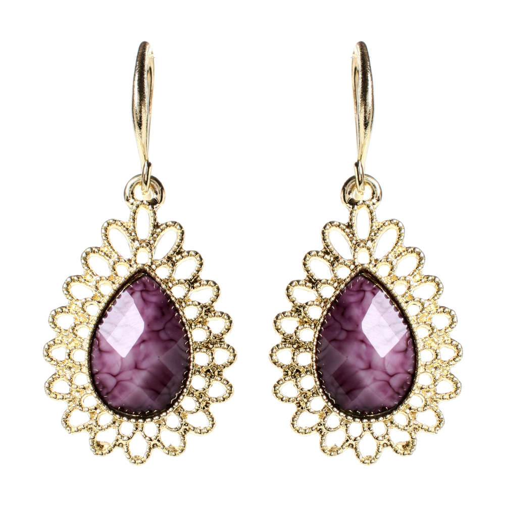 Must see! Retail: R1050.00 AMRITA NEW YORK Surf Lodge Earring Amethyst