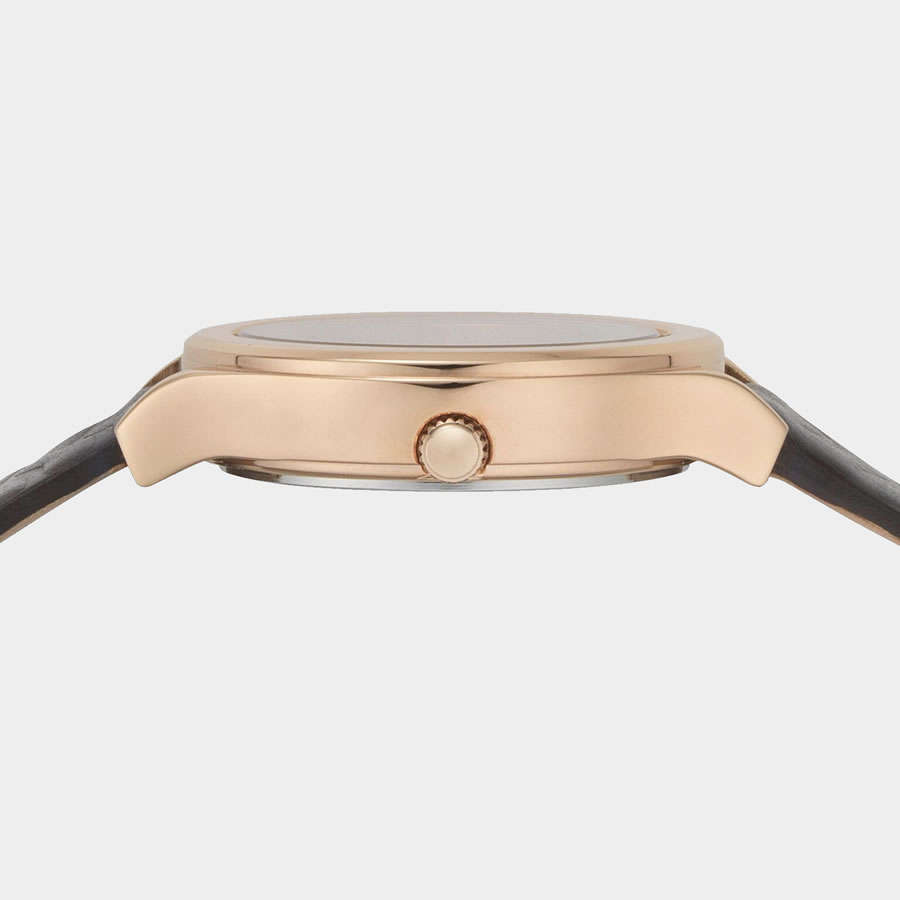 Retail: R5,499.00 VERSACE Women's Mount Pleasant Watch with Brown Wave Genuine Leather Band NEW