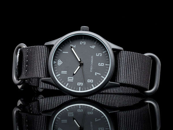 Retail: R2,999.00 YVES CAMANI Men's "ARTHRACITE CLASSIC" WITH 2 NYLON STRAPS Brand new