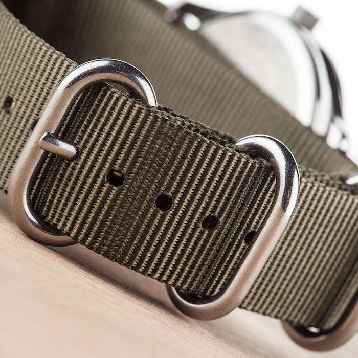 Retail: R2,999.00 YVES CAMANI Men's "SUISSE MILITAIRE CLASSIC" WITH 2 NYLON STRAPS Brand new