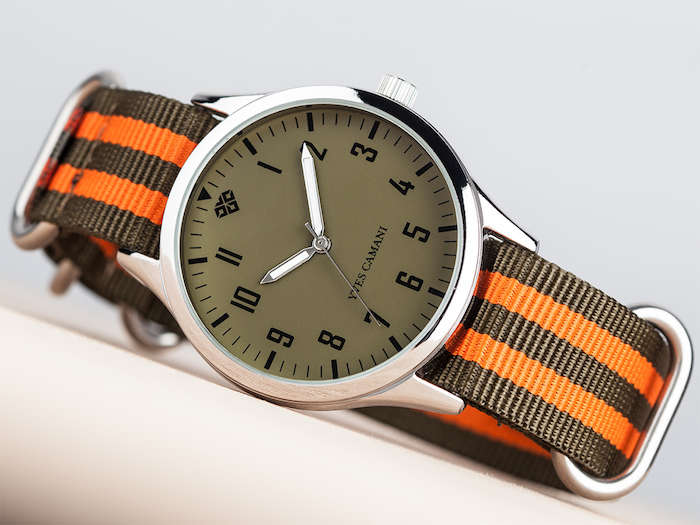 Retail: R2,999.00 YVES CAMANI Men's "SUISSE MILITAIRE CLASSIC" WITH 2 NYLON STRAPS Brand new