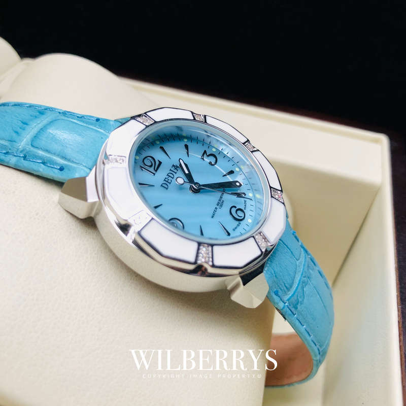Retail: $1495 /R18,000.00 Dedia by Aquaswiss Women Lily with 16 Diamonds and Leather Band