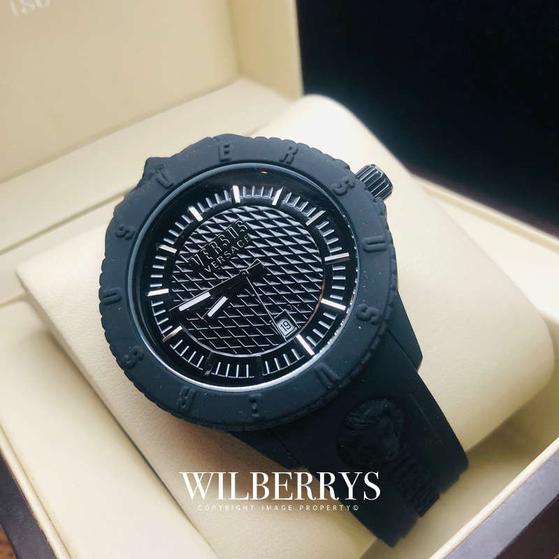 Retail: R5,999.00 VERSACE Women's VERSUS Tokyo R Silicone Black Watch BRAND NEW IN BOX + PAPERS