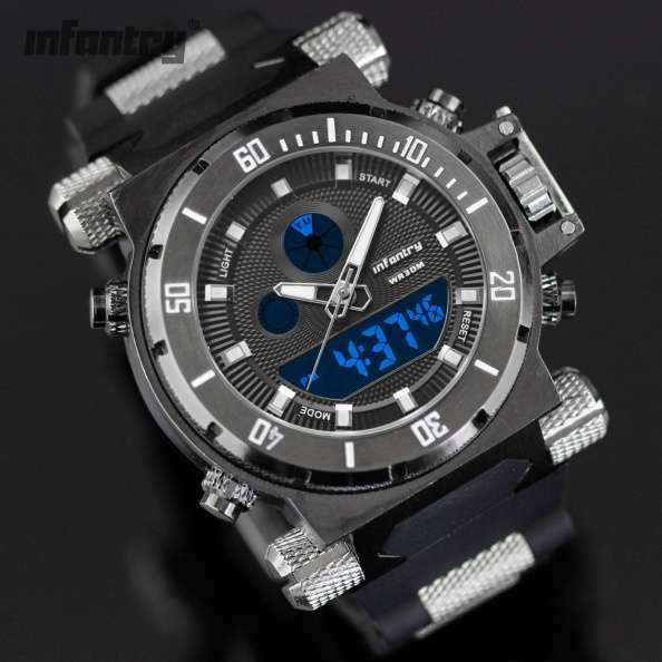 Retail: R2999.00 INFANTRY MILITARY CO. Subhunter Watch Brand new BOXED, FULLY LOADED!
