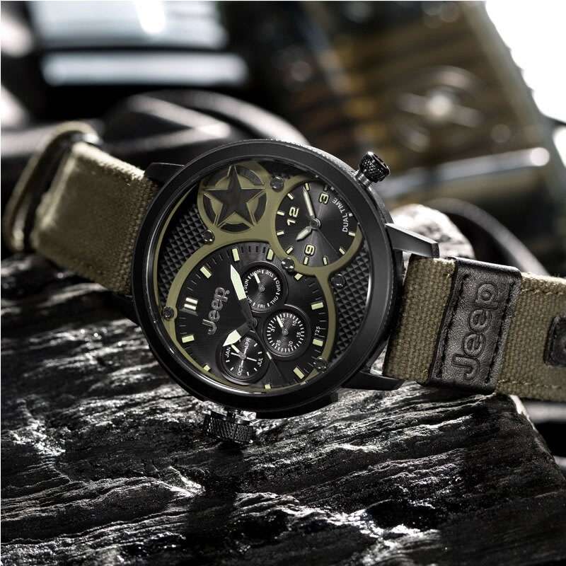 Retail: R9,000.00 JEEP Men's 52mm Wrangler Giant Watch THICK HEAVY Watch NEW!!
