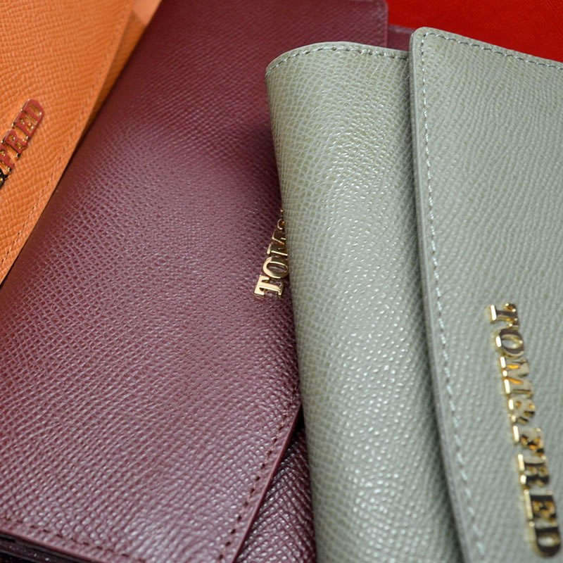 Retail: $249/R3299.00 Tom & Fred London® "Biscay" Genuine Leather Continental Twill Purse CAMEL TAN