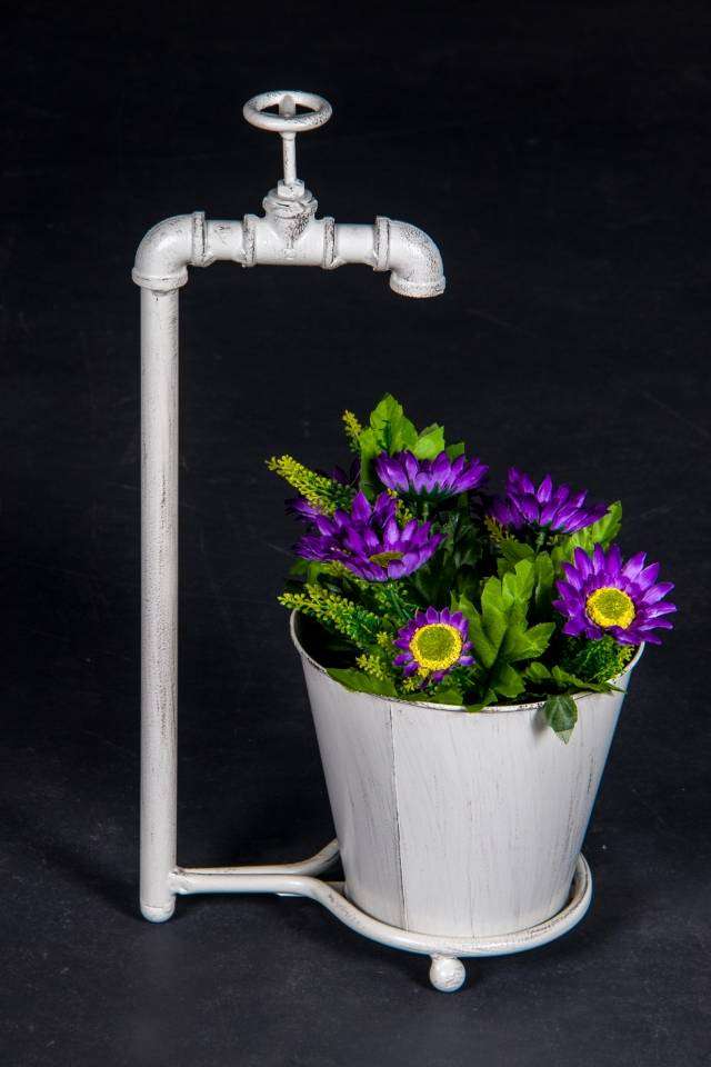 Standing Tap Potholder Antique White