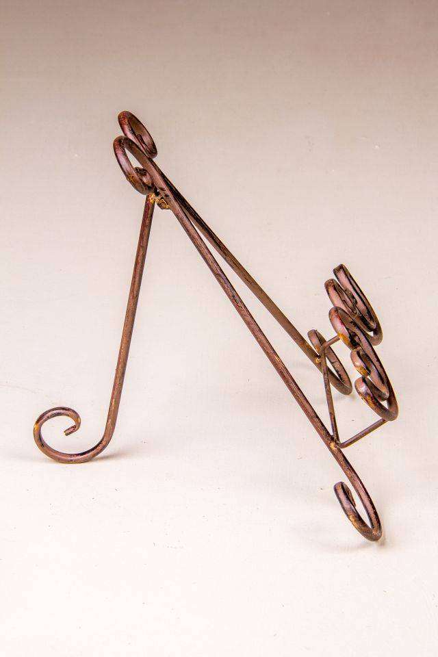 Picture Stand Rust