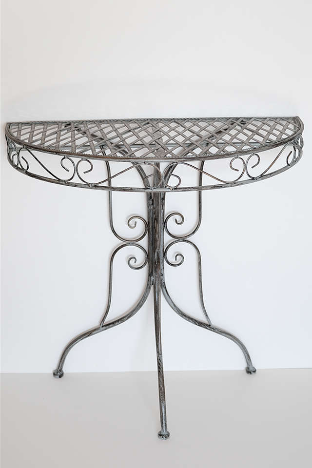Halfround Table Antique Grey