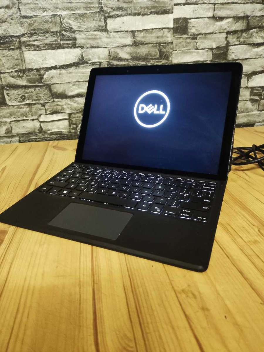 Dell Latitude 5290 2-in-1 Ricondizionato – 12,3" WUXGA, I5-8250U, 8GB RAM, SSD 250GB, Windows