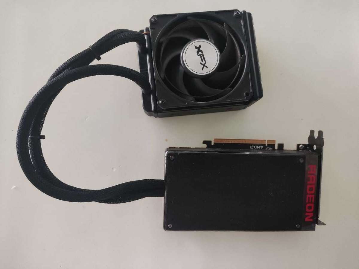 XFX AMD R9 Fury X 4GB HBM Graphics card**HDMI**Watercooled**Has air in AIO