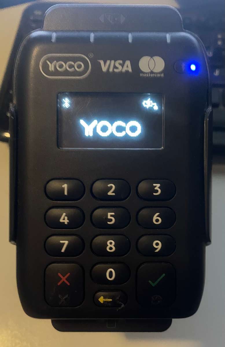 Yoco Pro card machine + Yoco stand