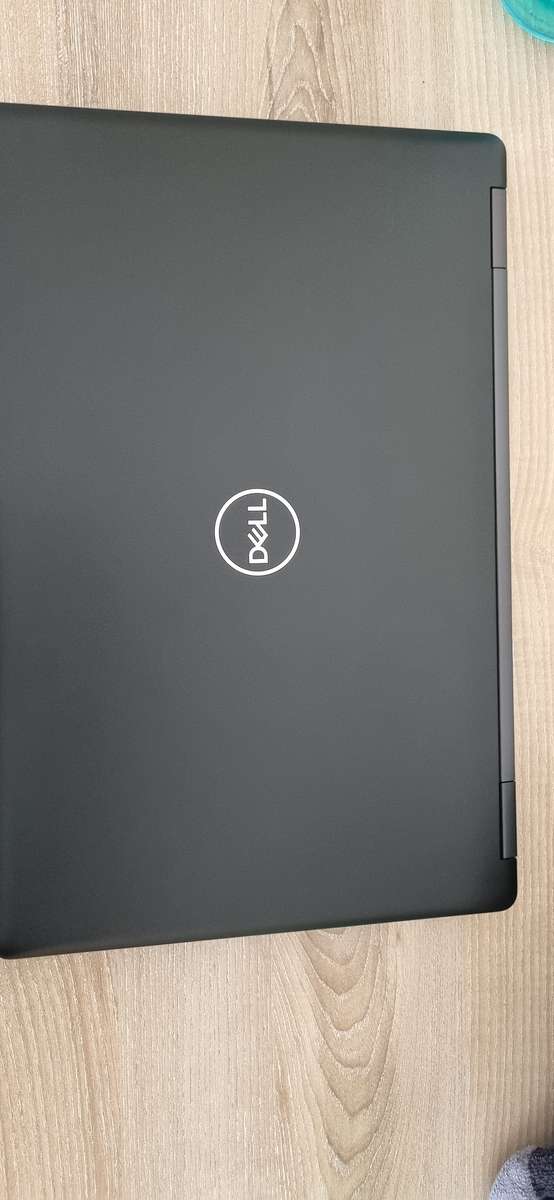 **Bargain**Dell Latitude 5590 12GB RAM 256 GB SSD