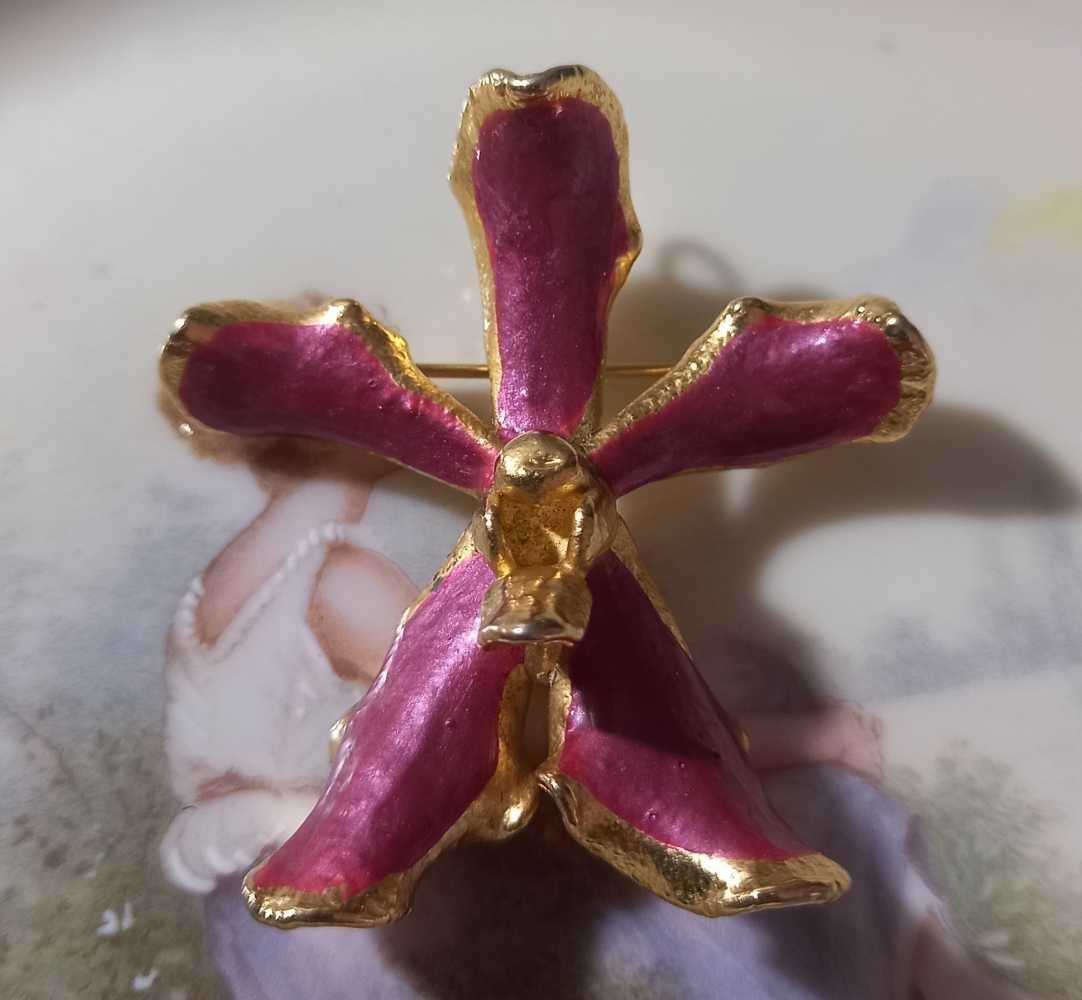 Vintage Beautiful Fuchsia Orchard Dipped Brooch and Pendant