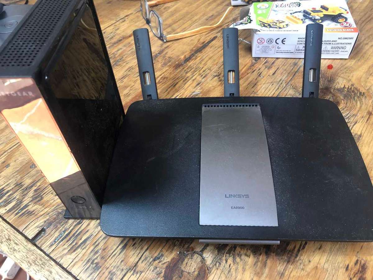 High-end Lynksys Router EA6900