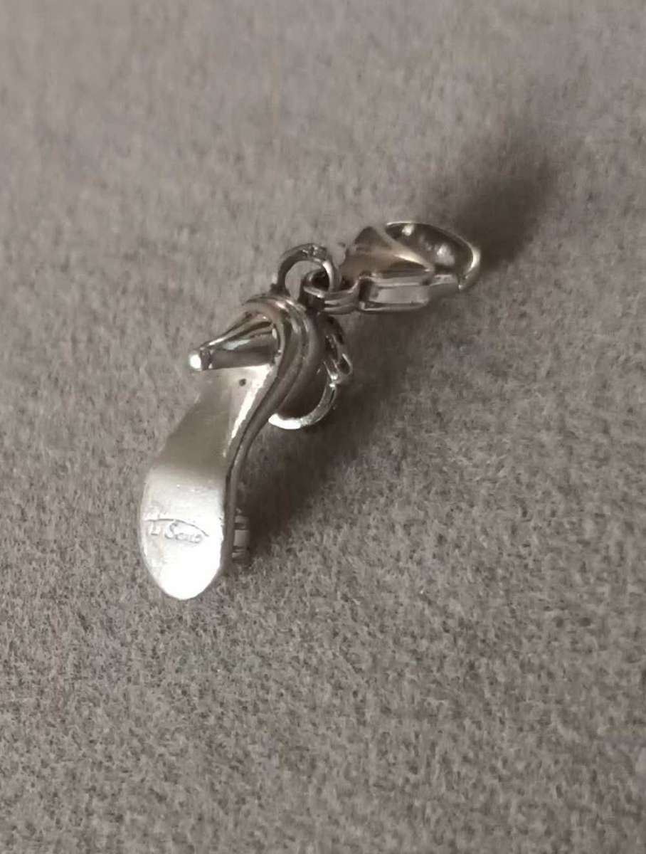 GORGEOUS  STERLING SILVER &CZ TI SENTO MILANO CHARM 3.13g