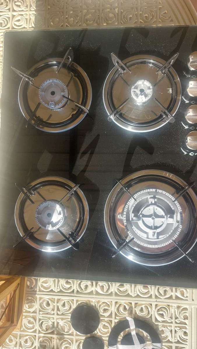 Aruif Built-In Tempered Glass Countertop 4 Burner Gas Hob 600mmx510mm