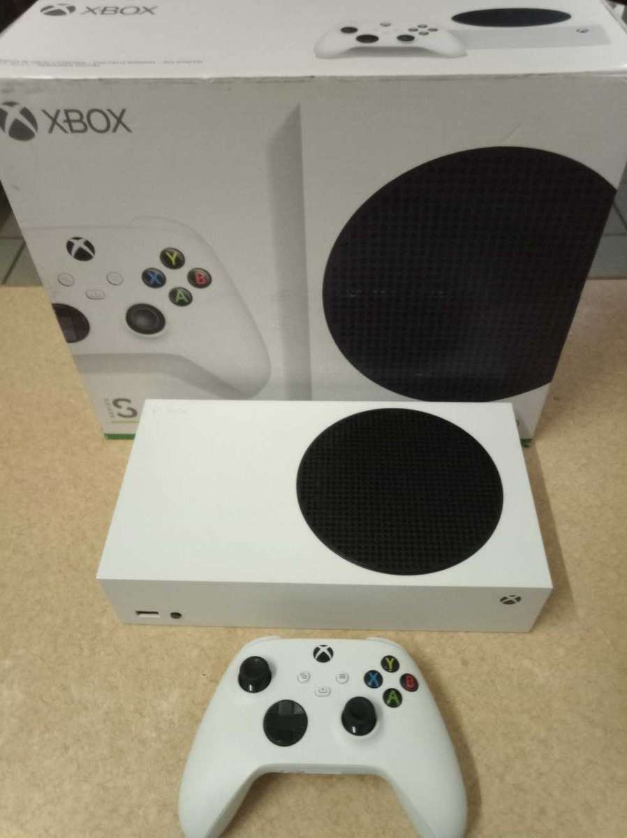 Xbox Series S 512GB Digital Gaming Console