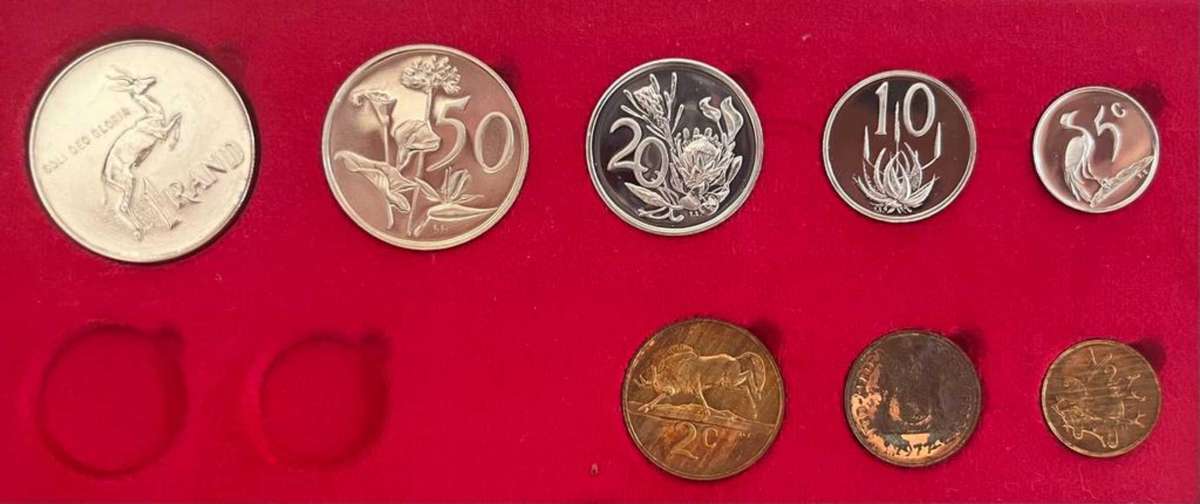 1977 SHORT PROOF SETS 2AVAILABLE)