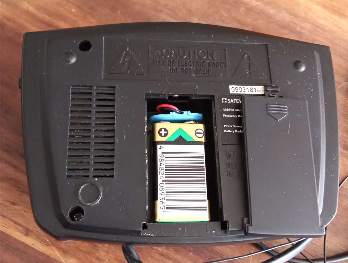 Vintage Safeway Radio/Alarm/Clock Watch