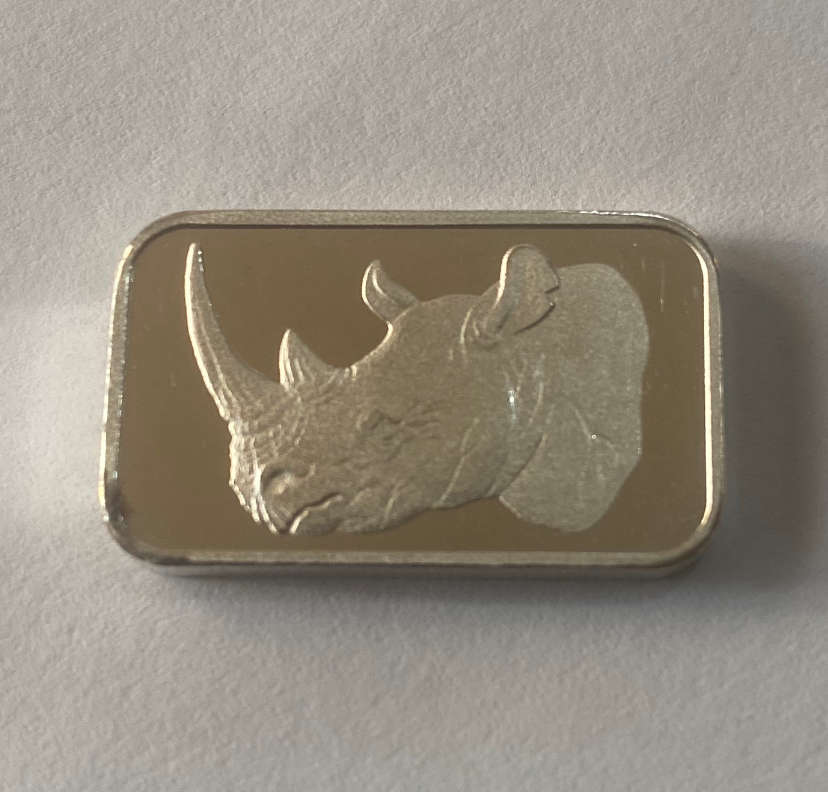 Stunning 10g Fine Silver Minted Bar .999
