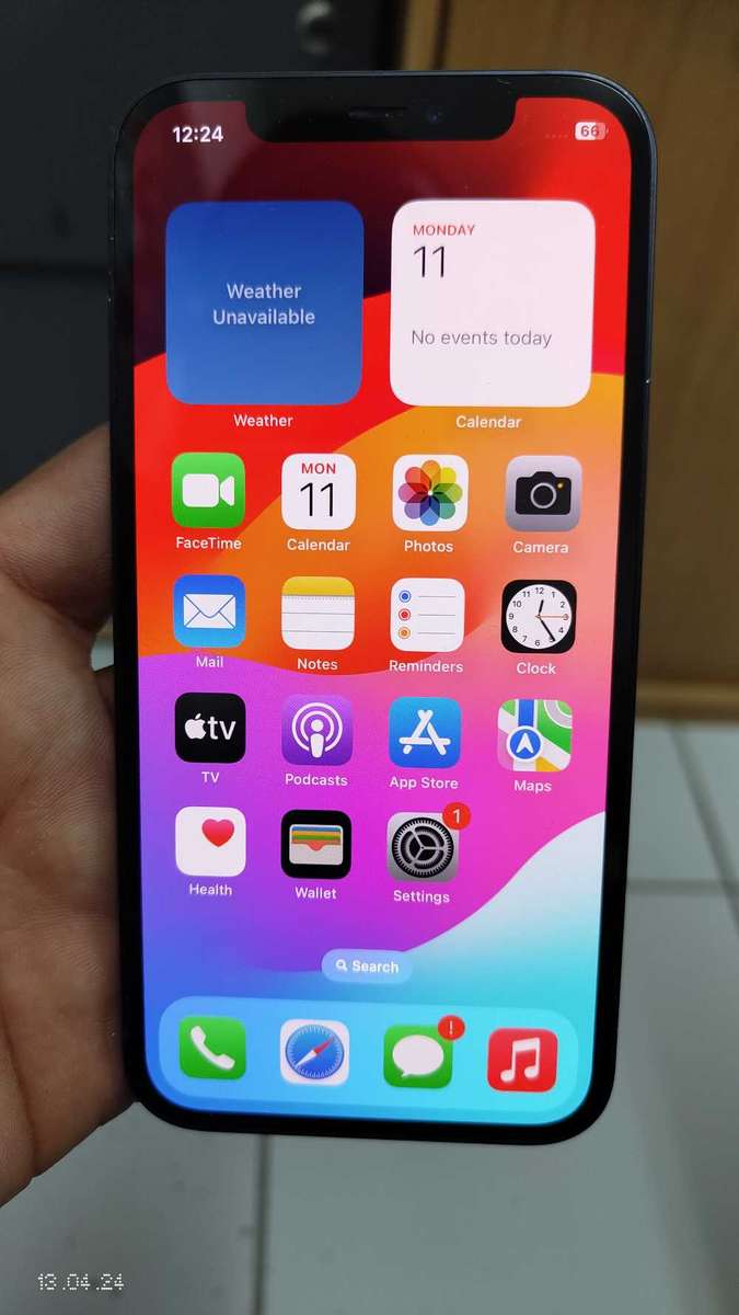 Apple iPhone 12 64GB black (Pre Owned)