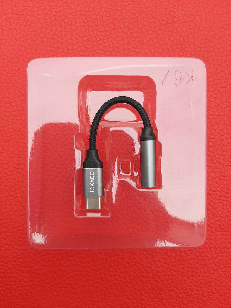 Type C to Aux Adapter with Mic Support