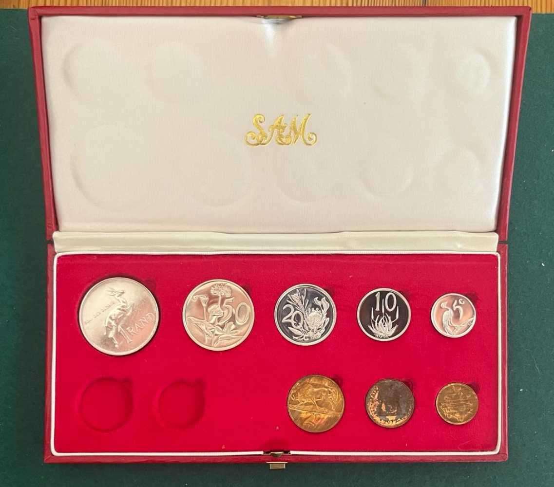 1977 SHORT PROOF SETS 2AVAILABLE)